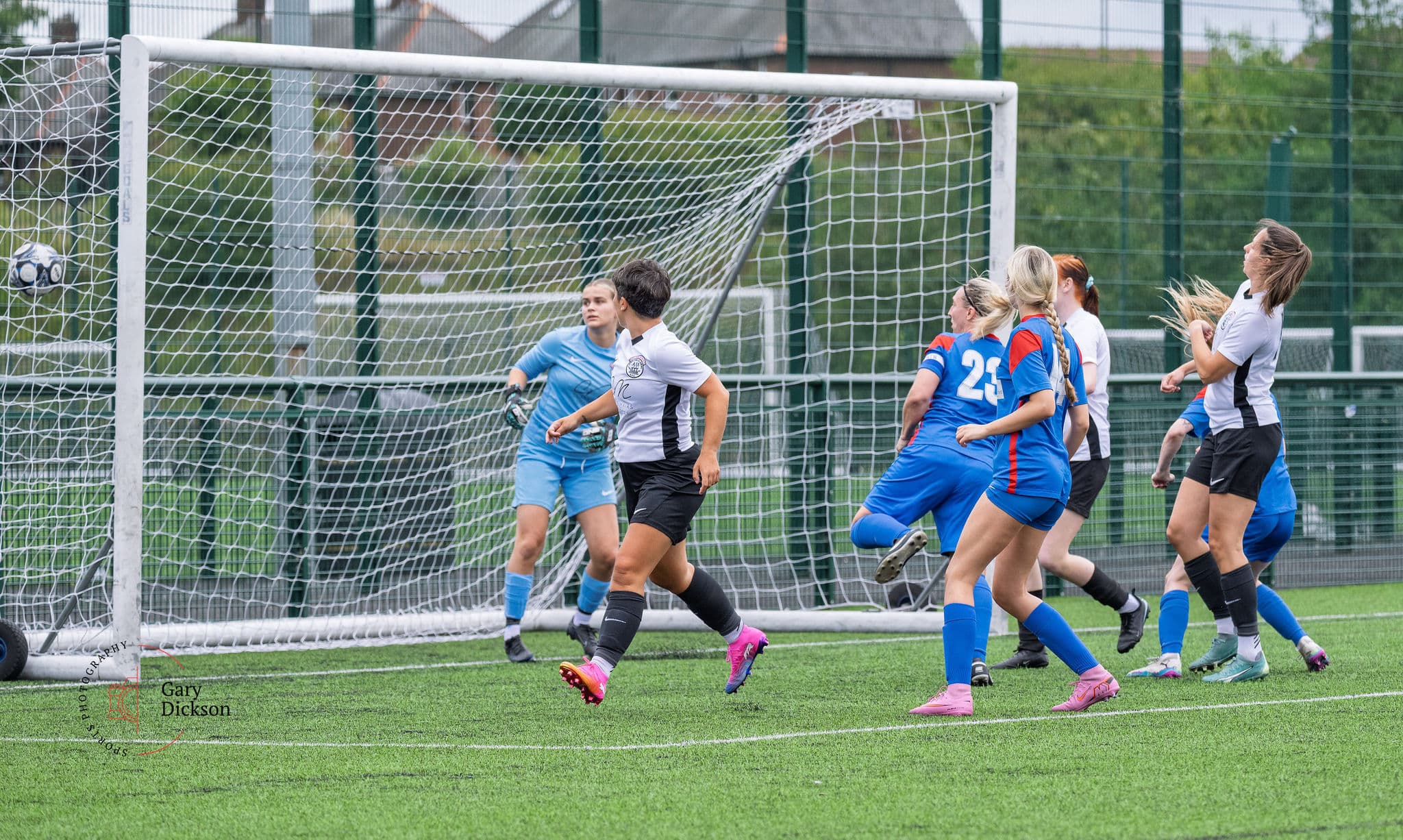 West End vs North Shields Athletic Women photo 8
