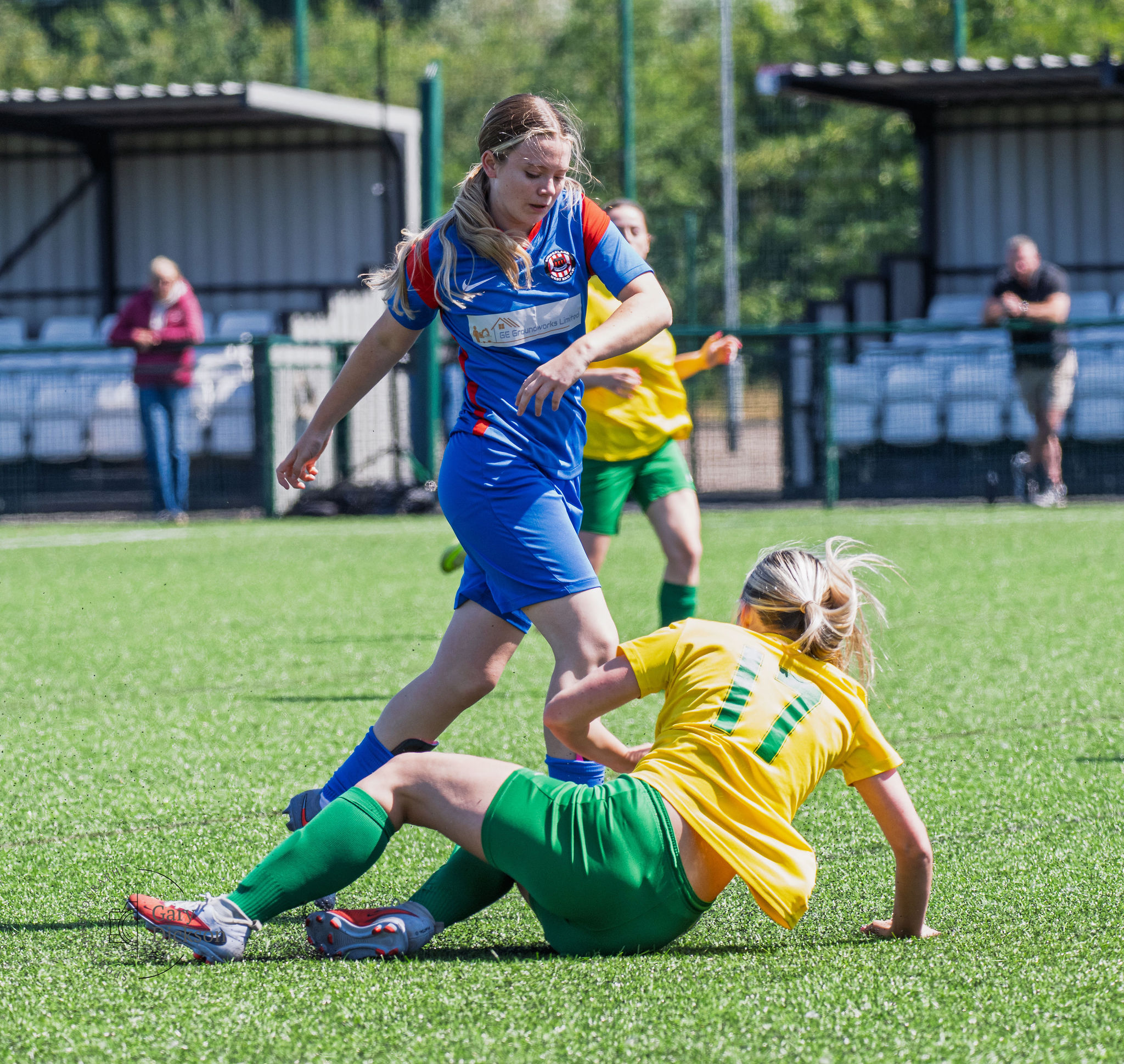 West End vs Gateshead Leam Rangers Ladies photo 30