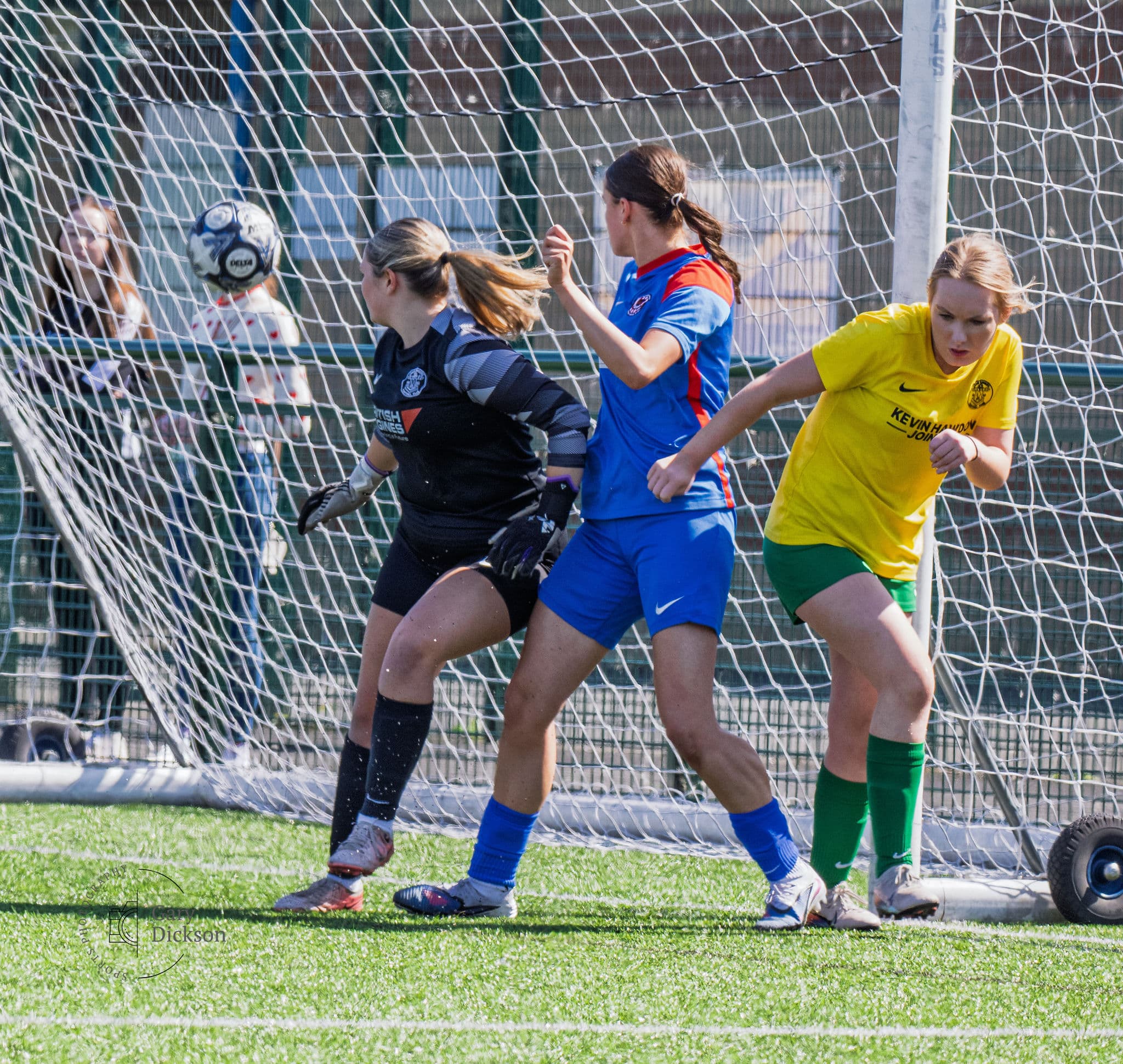 West End vs Gateshead Leam Rangers Ladies photo 152